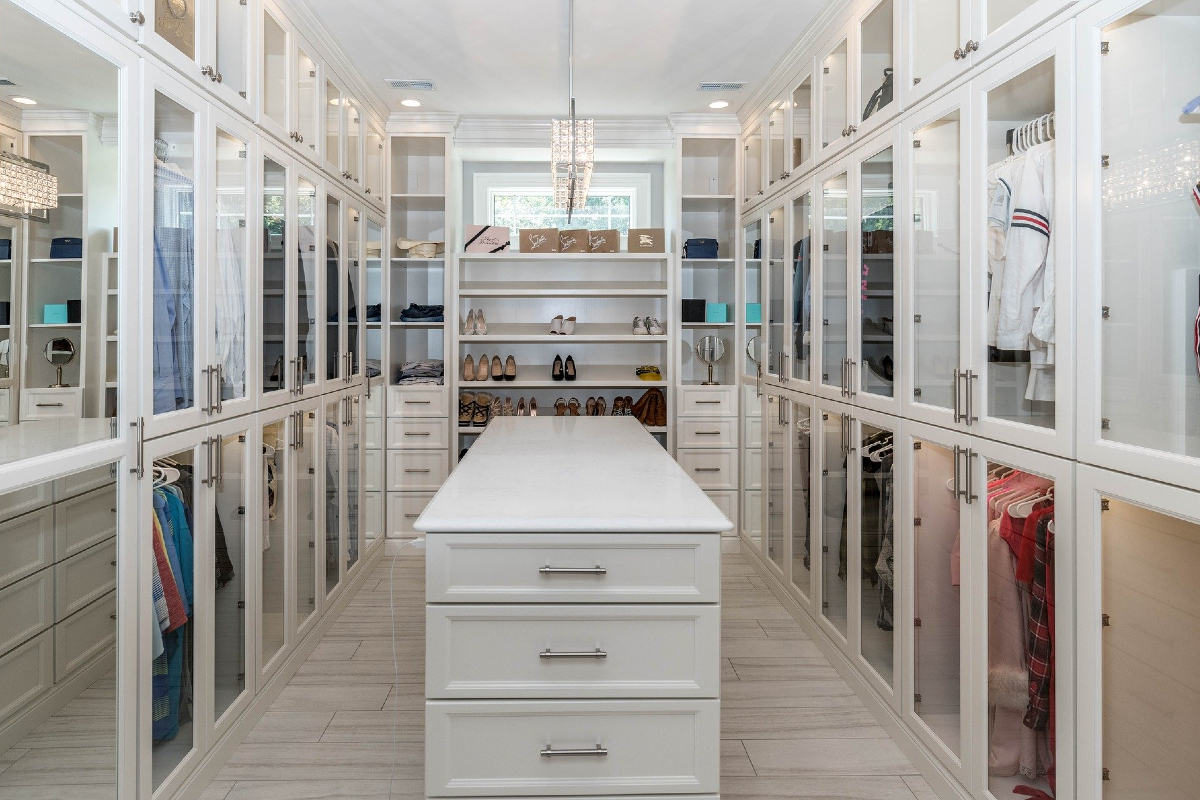 built in wardrobes