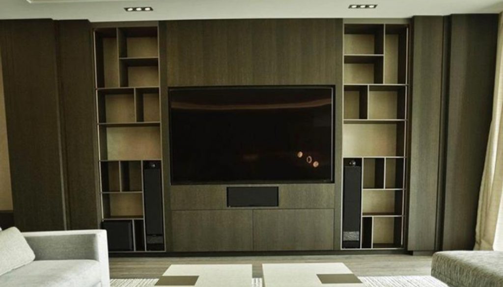 Fitted Lounge Units